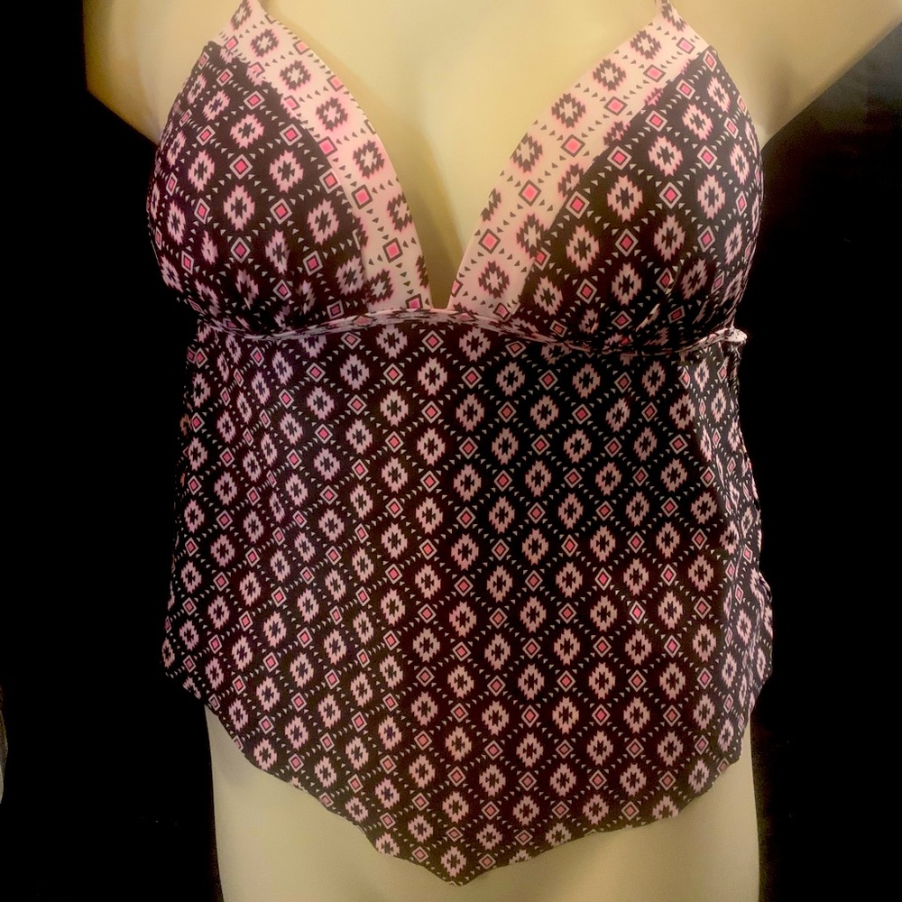 SO size Largw. Multi color Top only.